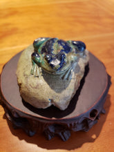 Load image into Gallery viewer, Antique Malachite and Lapis Carved Frog